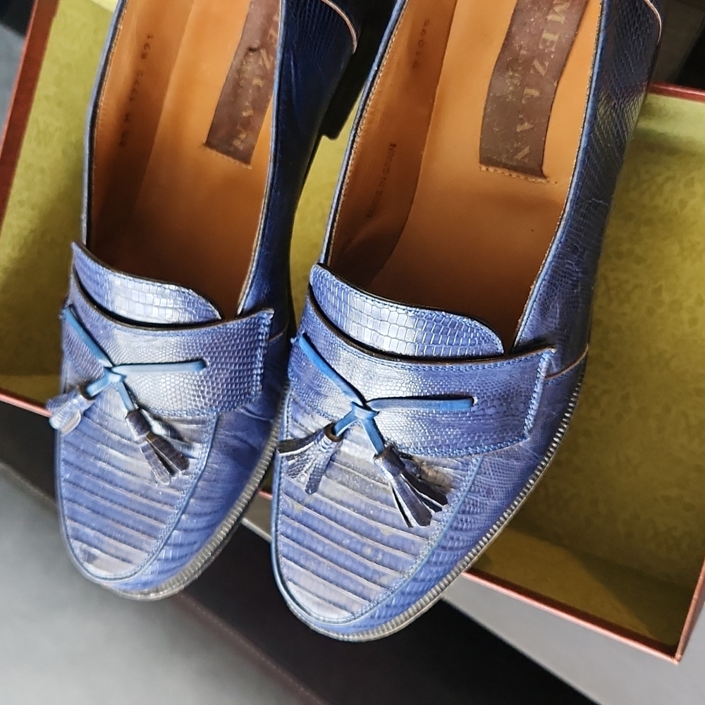 Genuine lizard men's shoes